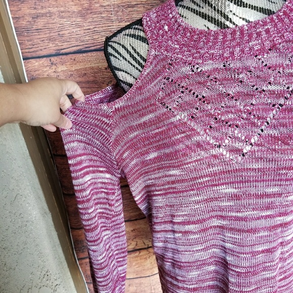 NWOT maroon marled cold shoulder sweater size 3x - Picture 3 of 7